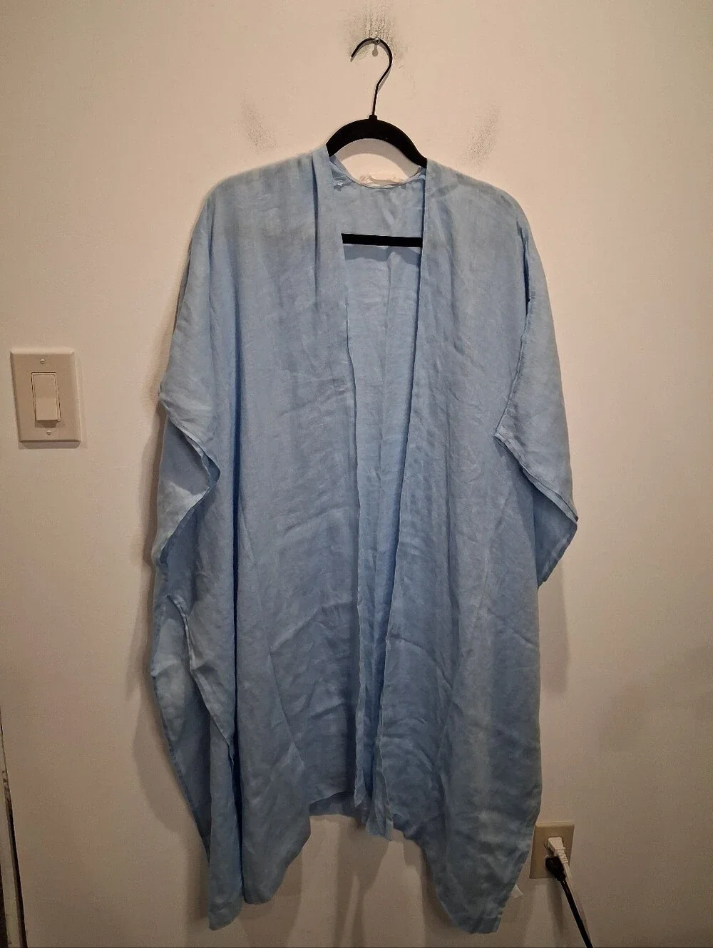 C&C California One Size 100% Linen Light Blue Beach Cover Up Kimono